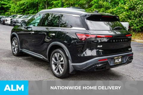 More photos of 2024 INFINITI QX60 LUXE at ALM Roswell, GA