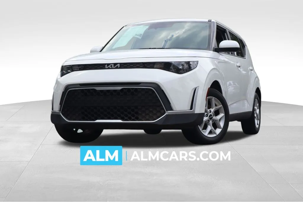 White 2025 Kia Soul LX for sale in Roswell, GA