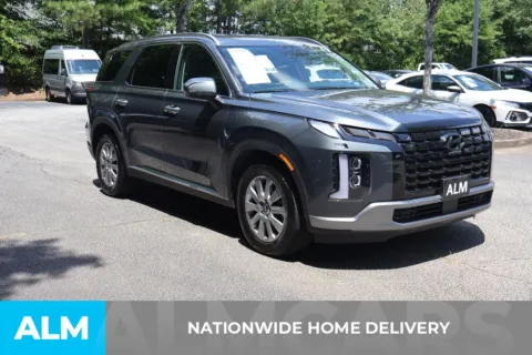 More photos of 2025 Hyundai Palisade SEL at ALM Roswell, GA