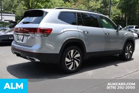 More photos of 2024 Volkswagen Atlas 2.0T SE w/Technology at ALM Roswell, GA