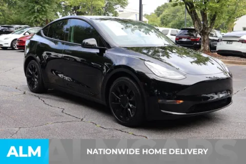 More photos of 2022 Tesla Model Y Long Range at ALM Roswell, GA