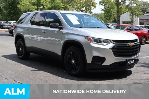 More photos of 2021 Chevrolet Traverse LS at ALM Roswell, GA
