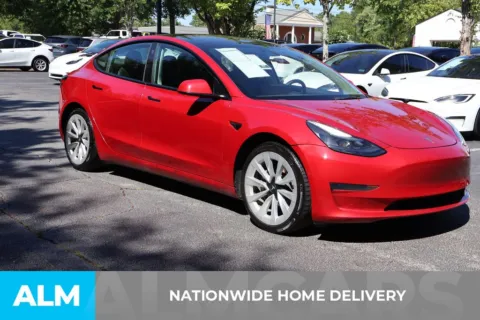 More photos of 2022 Tesla Model 3 at ALM Roswell, GA