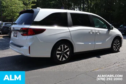 More photos of 2025 Honda Odyssey EX-L at ALM Roswell, GA