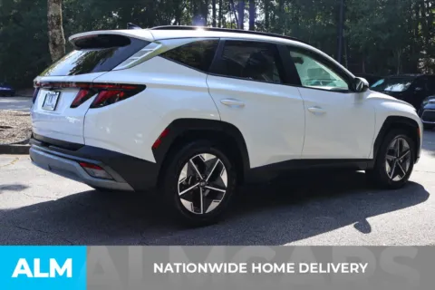 More photos of 2025 Hyundai Tucson SEL at ALM Roswell, GA