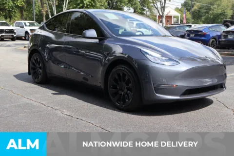 More photos of 2023 Tesla Model Y Long Range at ALM Roswell, GA