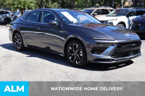 More photos of 2025 Hyundai Sonata SEL at ALM Roswell, GA