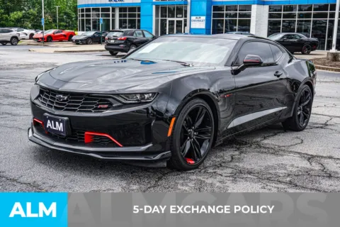 More photos of 2023 Chevrolet Camaro 1LT at ALM Chevrolet South, GA