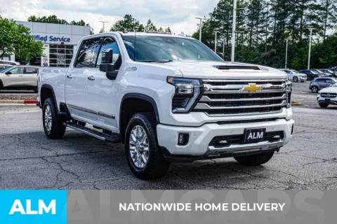 More photos of 2025 Chevrolet Silverado 3500 HD High Country at ALM Chevrolet South, GA