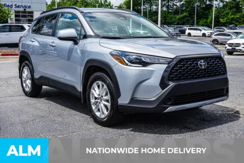 More photos of 2024 Toyota Corolla Cross LE at ALM Chevrolet South, GA