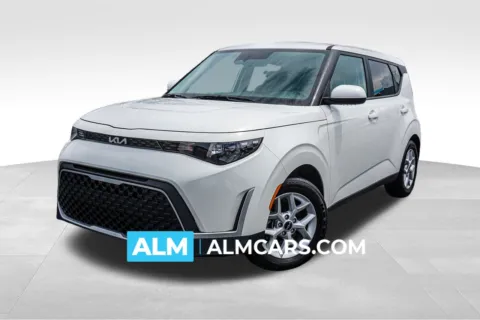 White 2025 Kia Soul LX for sale in Union City, GA