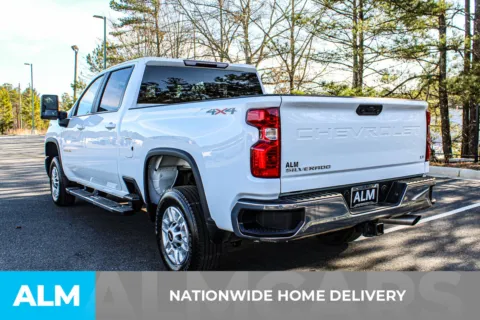 More photos of 2025 Chevrolet Silverado 2500 HD LT at ALM Chevrolet South, GA