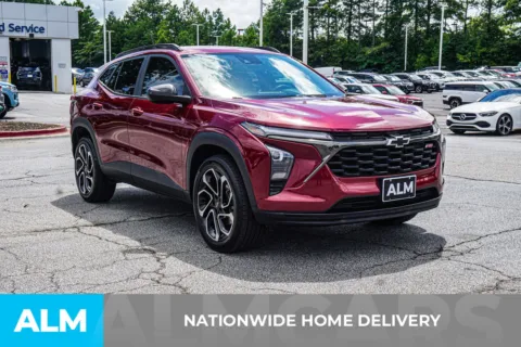 More photos of 2024 Chevrolet Trax 2RS at ALM Chevrolet South, GA
