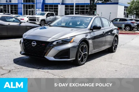 More photos of 2024 Nissan Altima 2.5 SR at ALM Chevrolet South, GA