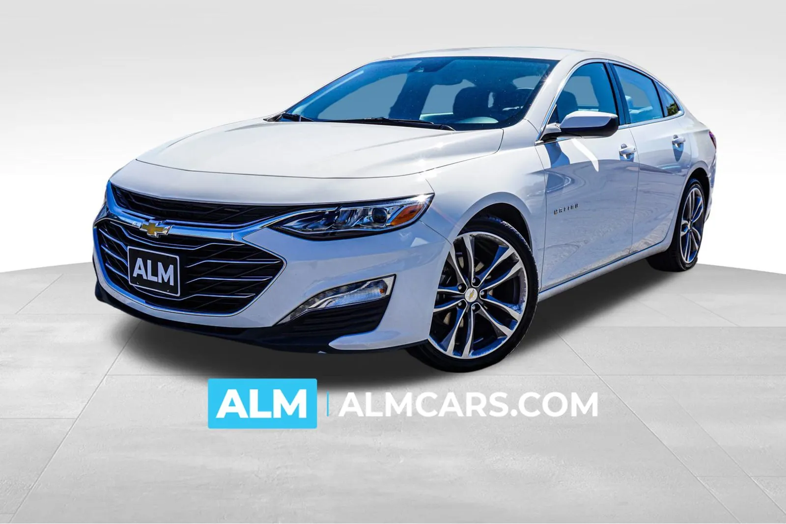 White 2024 Chevrolet Malibu LT for sale in Union City, GA