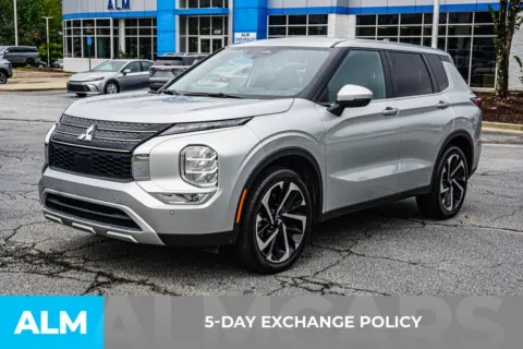 More photos of 2024 Mitsubishi Outlander SE at ALM Chevrolet South, GA