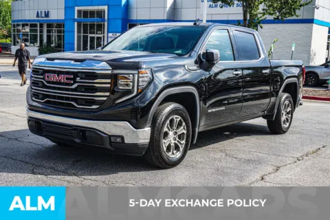 More photos of 2025 GMC Sierra 1500 SLT at ALM Chevrolet South, GA