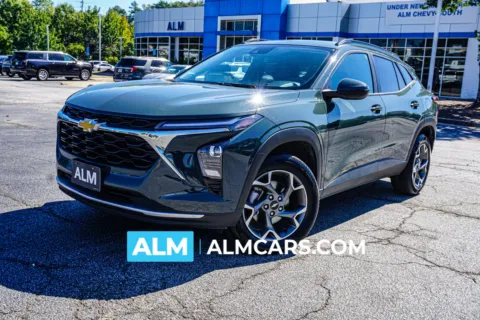 Gray 2025 Chevrolet Trax LT for sale in Union City, GA
