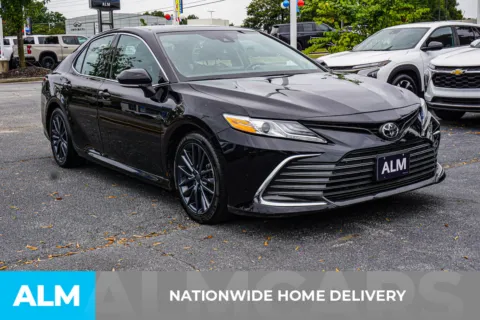 More photos of 2023 Toyota Camry XLE at ALM Chevrolet South, GA