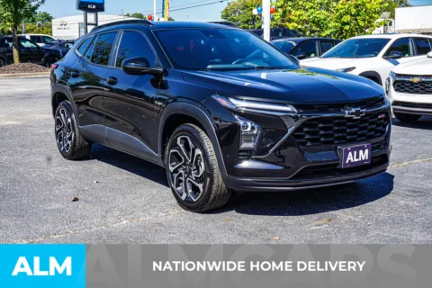 More photos of 2024 Chevrolet Trax 2RS at ALM Chevrolet South, GA