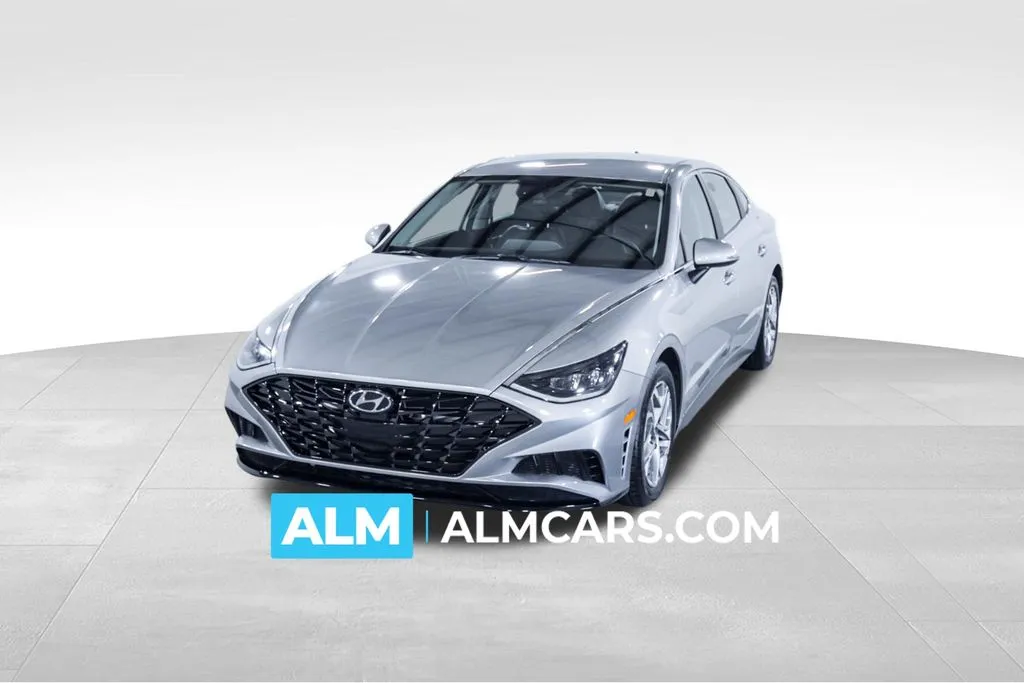 Silver 2020 Hyundai Sonata SEL for sale in Union City, GA