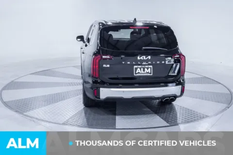More photos of 2024 Kia Telluride S at ALM Kia South, GA