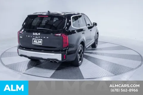 More photos of 2024 Kia Telluride S at ALM Kia South, GA