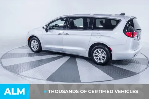 More photos of 2023 Chrysler Voyager LX at ALM Kia South, GA