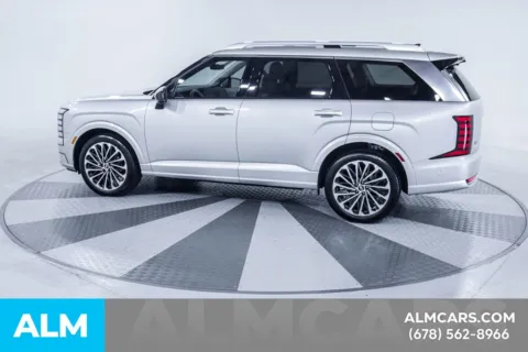 More photos of 2026 Hyundai Palisade Hybrid Calligraphy at ALM Kia South, GA