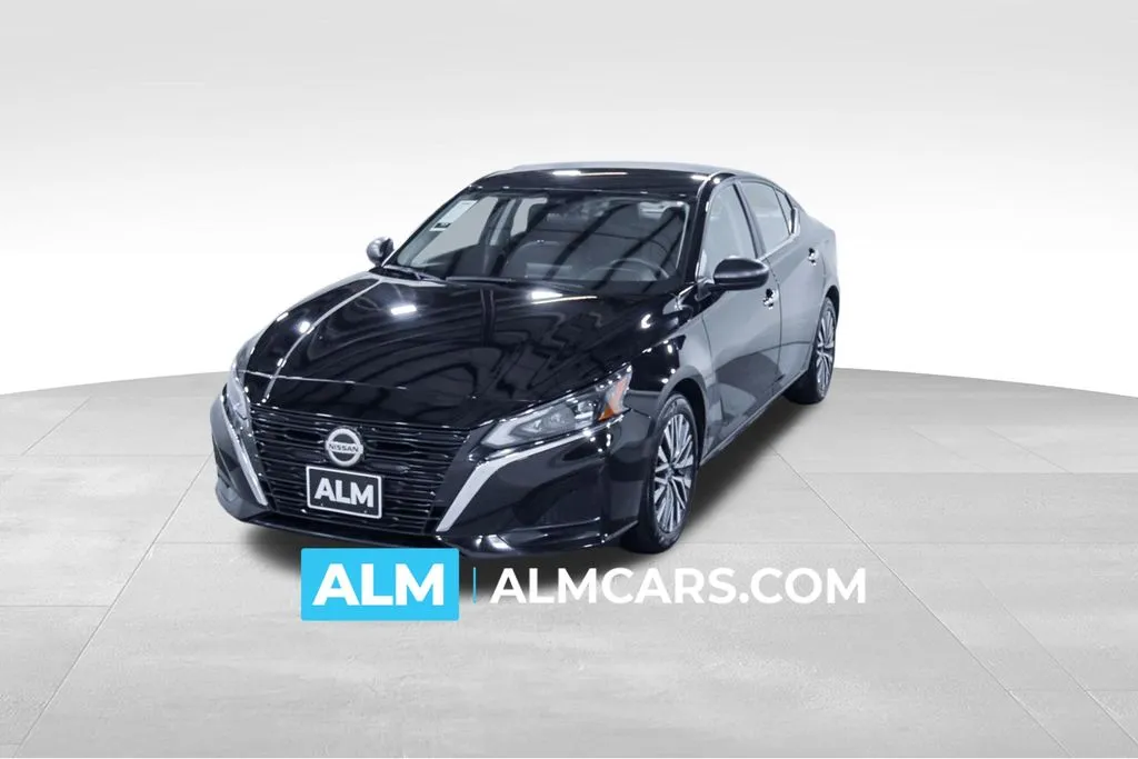 Black 2025 Nissan Altima 2.5 SV for sale in Union City, GA