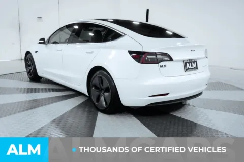More photos of 2019 Tesla Model 3 Long Range at ALM Kia South, GA