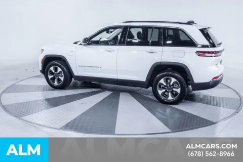 More photos of 2024 Jeep Grand Cherokee 4xe at ALM Kia South, GA