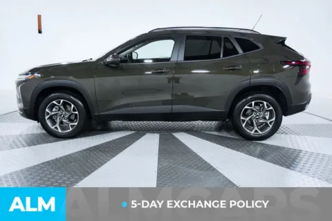 Another view of 2024 Chevrolet Trax LT for sale in Union City, GA at ALM Kia South