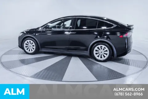 More photos of 2018 Tesla Model X 75D at ALM Kia South, GA