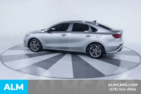 More photos of 2023 Kia Forte LXS at ALM Kia South, GA