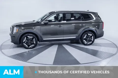 More photos of 2024 Kia Telluride S at ALM Kia South, GA
