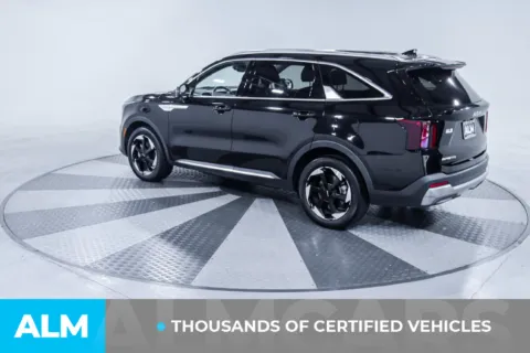 More photos of 2025 Kia Sorento Hybrid EX at ALM Kia South, GA