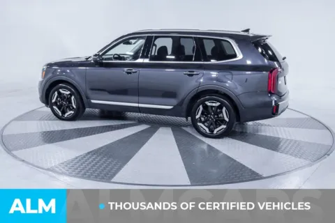 More photos of 2025 Kia Telluride S at ALM Kia South, GA