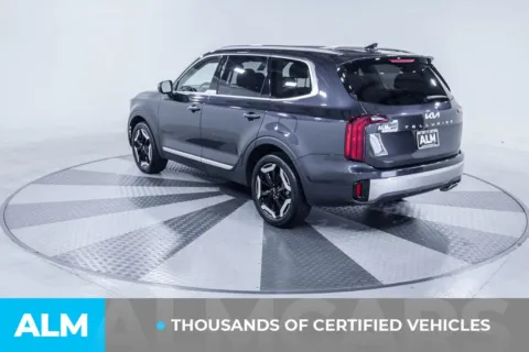 More photos of 2025 Kia Telluride S at ALM Kia South, GA