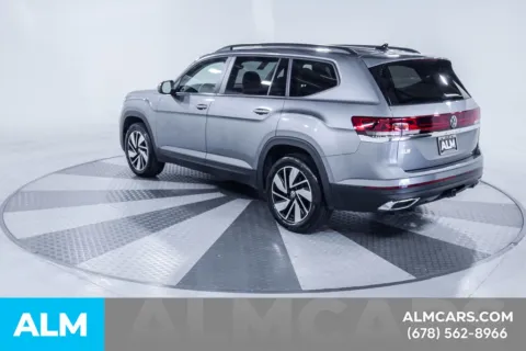 More photos of 2025 Volkswagen Atlas 2.0T SE w/Technology at ALM Kia South, GA
