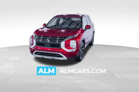 Red 2024 Mitsubishi Outlander SE for sale in Union City, GA