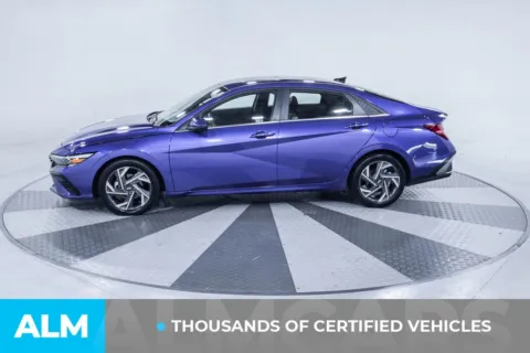 More photos of 2025 Hyundai Elantra SEL Convenience at ALM Kia South, GA