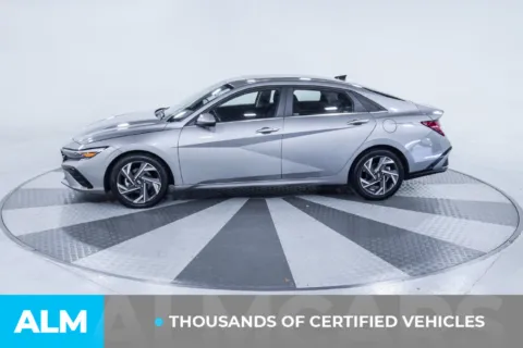 More photos of 2025 Hyundai Elantra SEL Convenience at ALM Kia South, GA