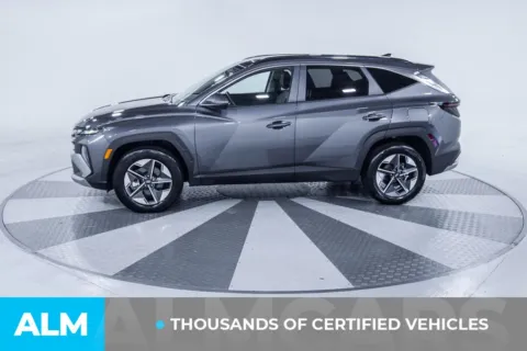 More photos of 2025 Hyundai Tucson Hybrid SEL Convenience at ALM Kia South, GA