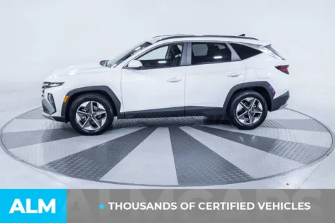 More photos of 2025 Hyundai Tucson SEL at ALM Kia South, GA