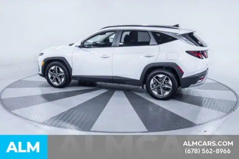 More photos of 2025 Hyundai Tucson SEL at ALM Kia South, GA