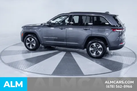 More photos of 2024 Jeep Grand Cherokee 4xe at ALM Kia South, GA