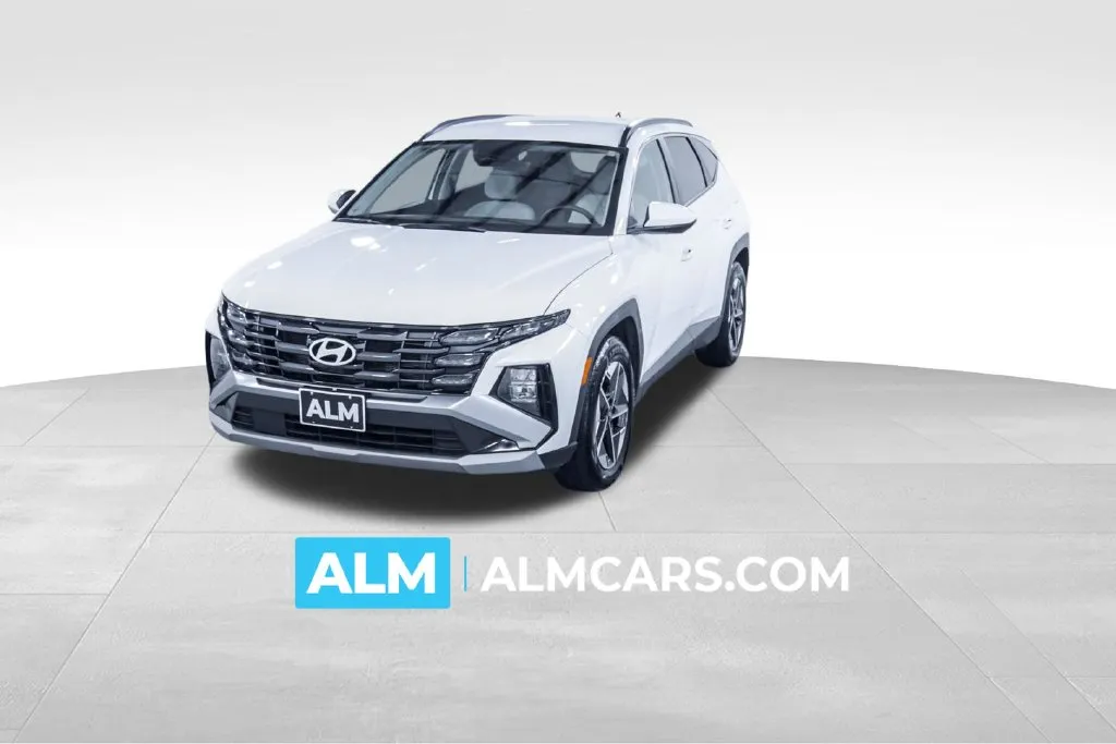 White 2025 Hyundai Tucson SEL for sale in Union City, GA