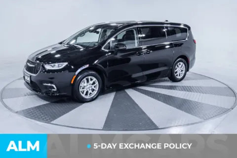 Another view of 2024 Chrysler Pacifica Touring L for sale in Union City, GA at ALM Kia South