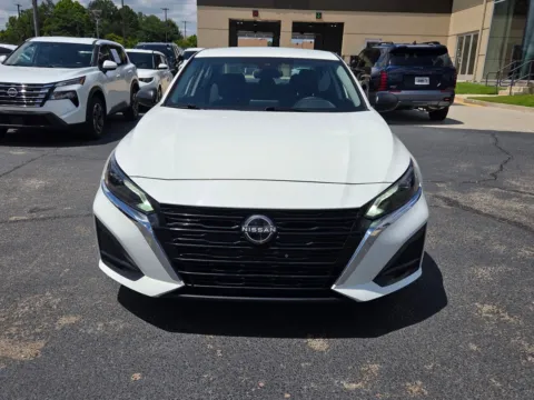 Photos of 2025 Nissan Altima 2.5 SV for sale in Warner Robins, GA at Hyundai Warner Robins